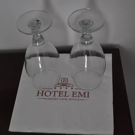 Emi ستروميكا